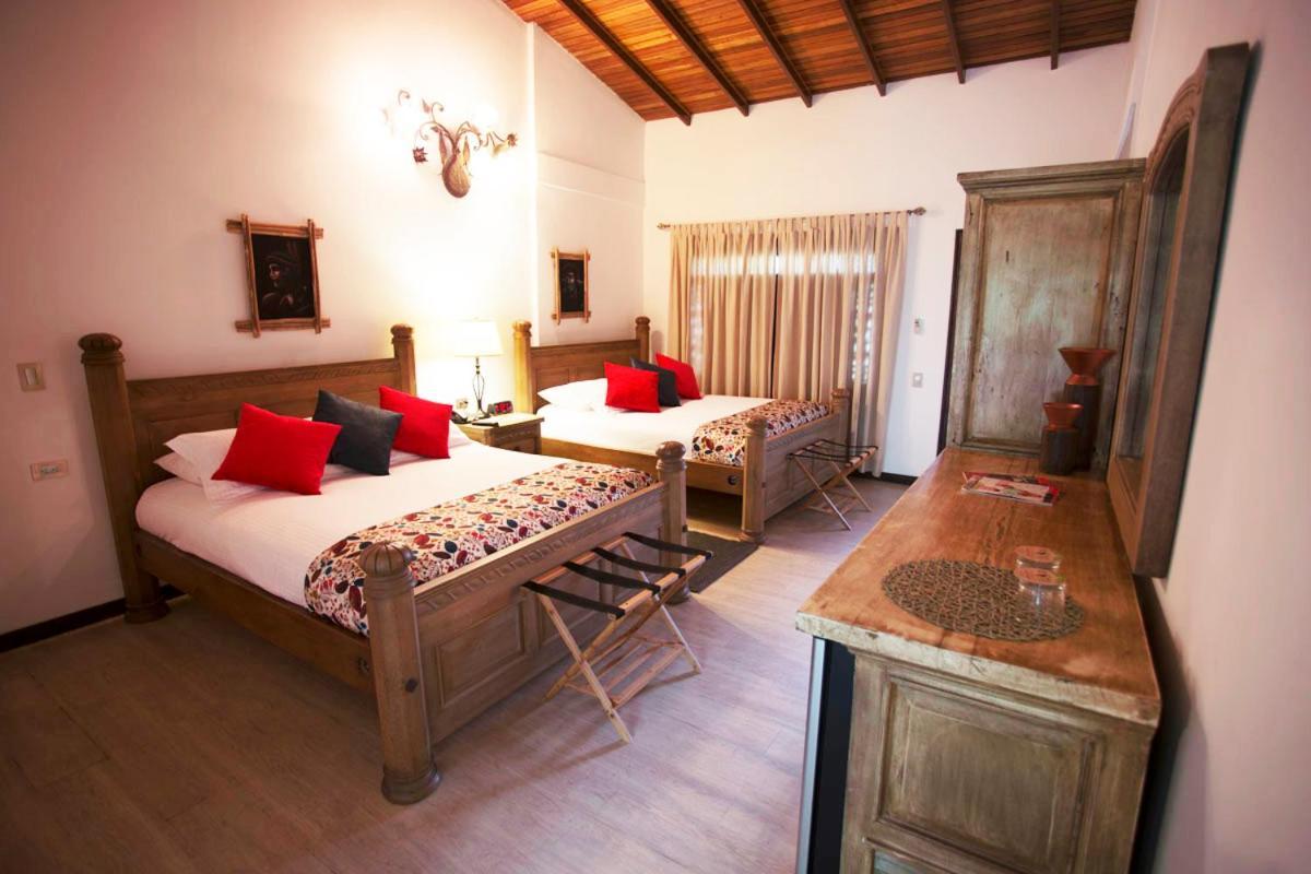 Ara Meru Lodge Canaima Εξωτερικό φωτογραφία